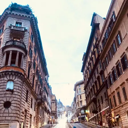 Lovely Near The Colosseum