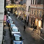 Lovely Near The Colosseum Apartamento *