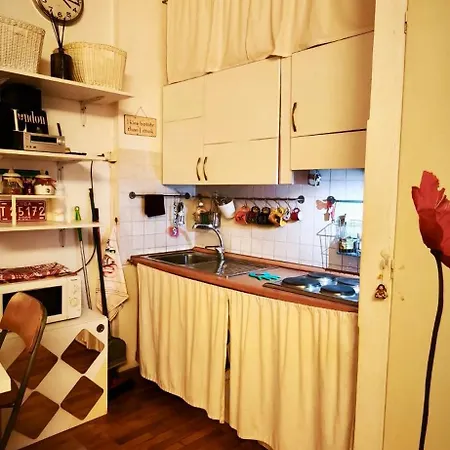 Apartamento Lovely Near The Colosseum *